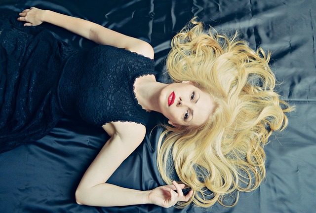 Nová blond